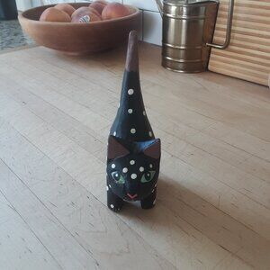 Wooden Black & White Cat. Ring Holder Fall Harvest Decor